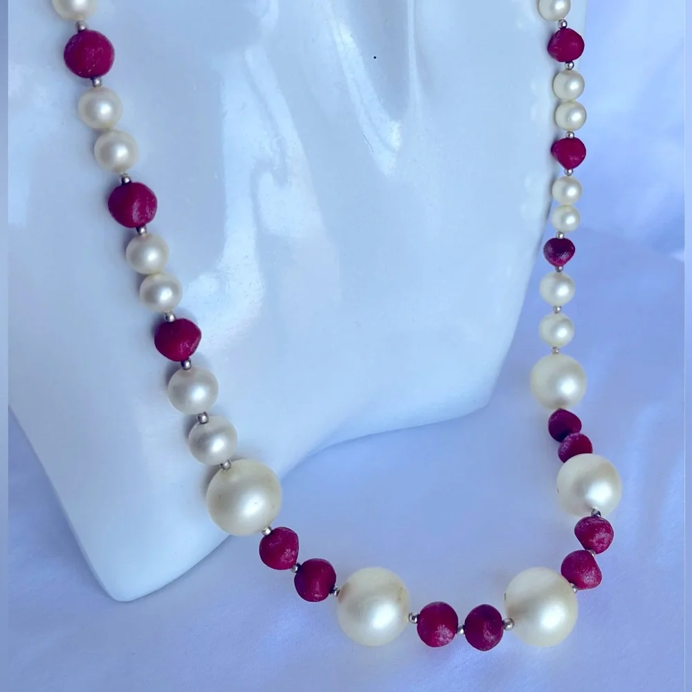 Vintage 1950’s Necklace Faux Pearl & Cranberry Colored Beads